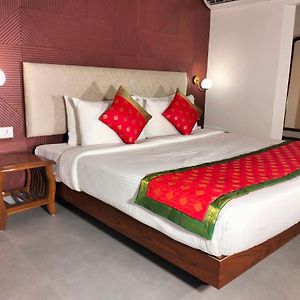 Neem Forest Cottage Room SPA Complimentary Room Signature Massage Aroma or Swedish couple at our Spa 45 minutes prior appointment once during